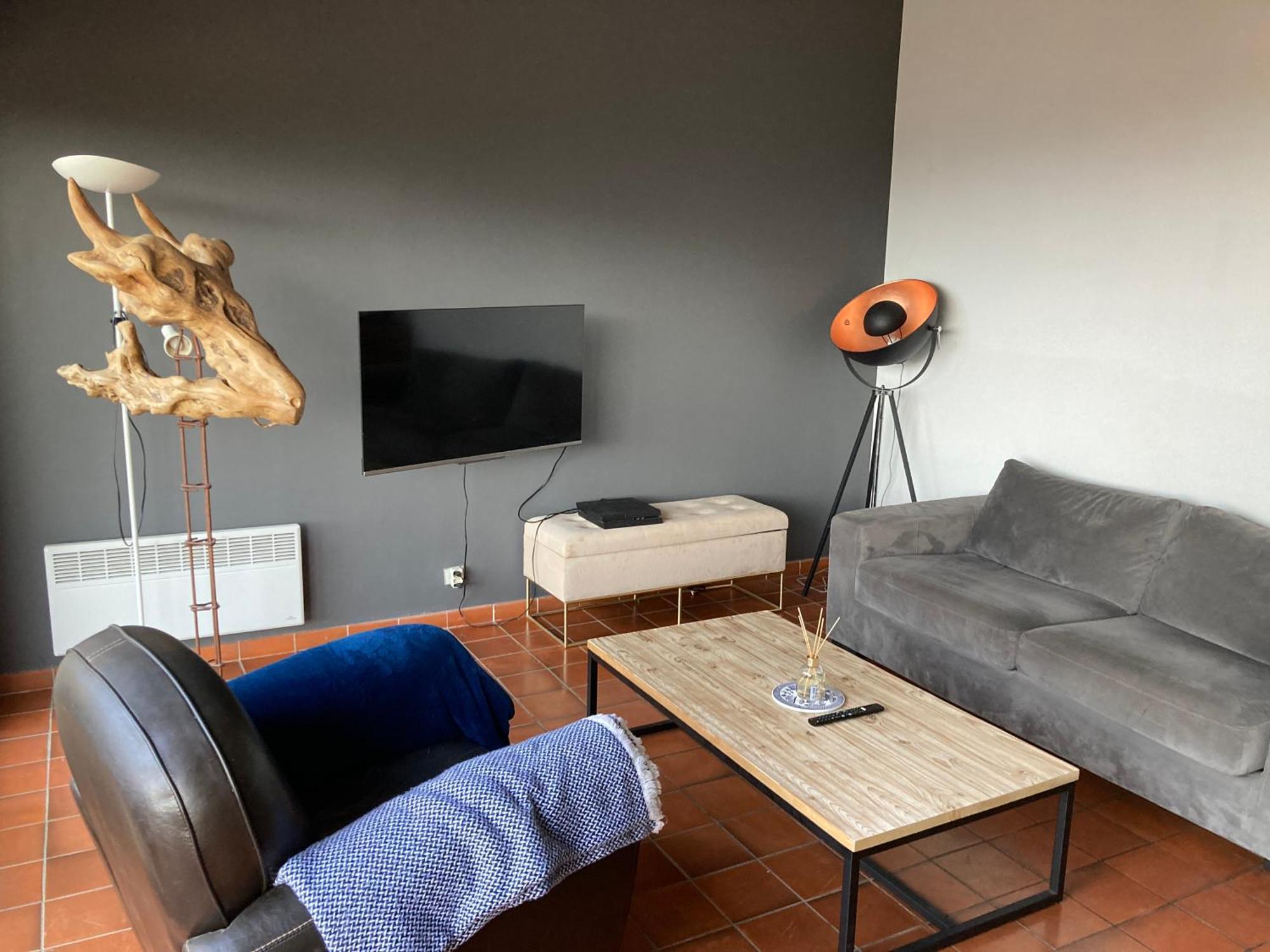 T2 Traversant Avec Une Grande Terrasse Et Piscine Cagnes-sur-Mer Exteriör bild